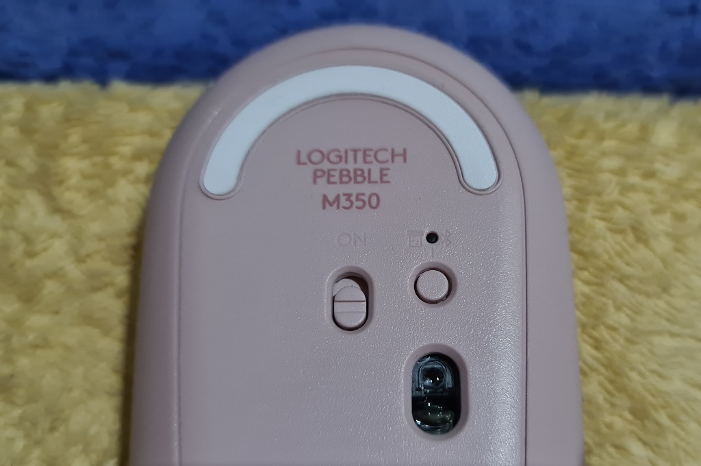 Logitech Pebble M350, Si Senyap Nirkabel Berdesain Unik