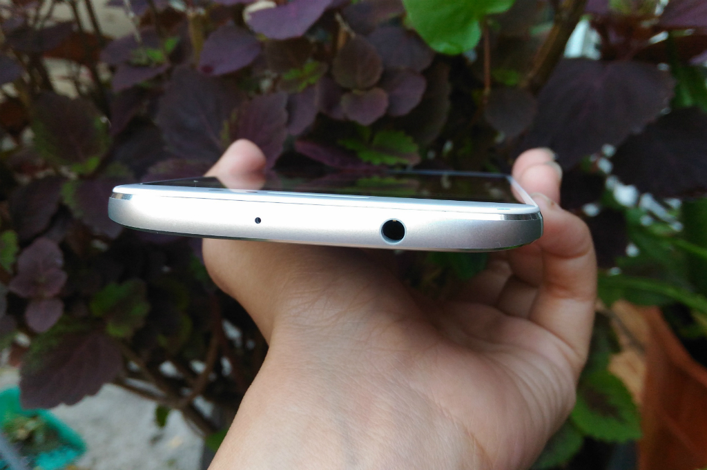 Motorola Moto M, Si Kelas Menengah yang Elegan dan Andal