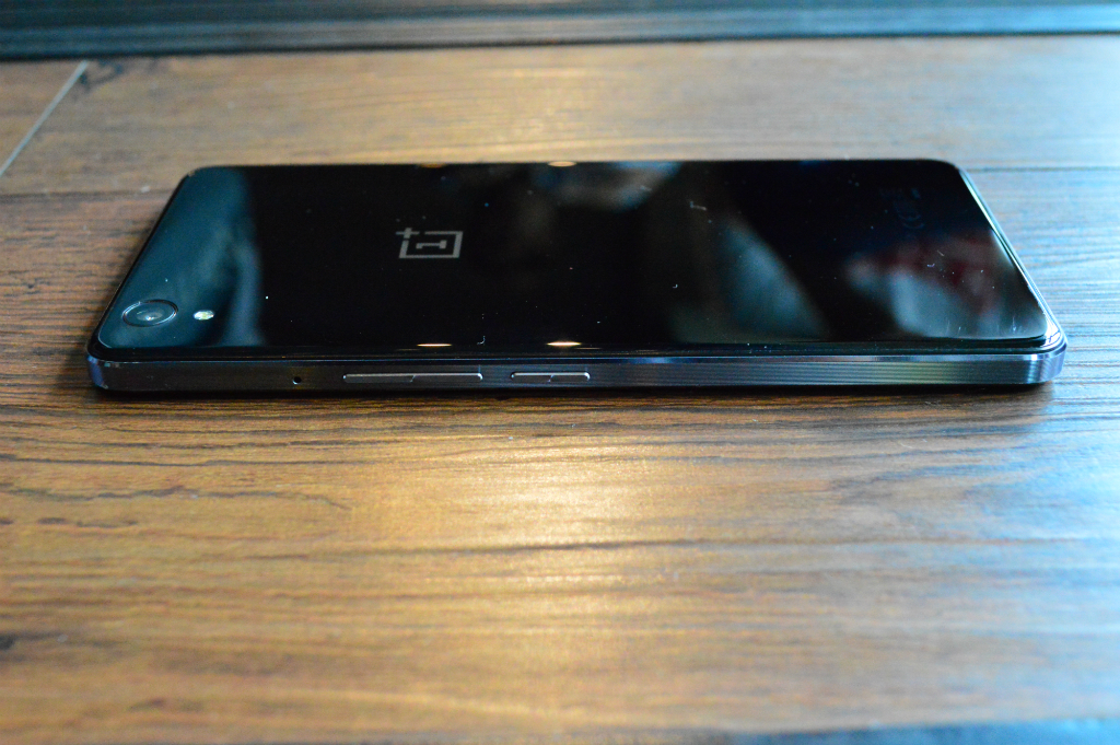 Pertama Kali Menggenggam OnePlus X