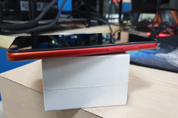 Kesan Awal Menggenggam Redmi 8A