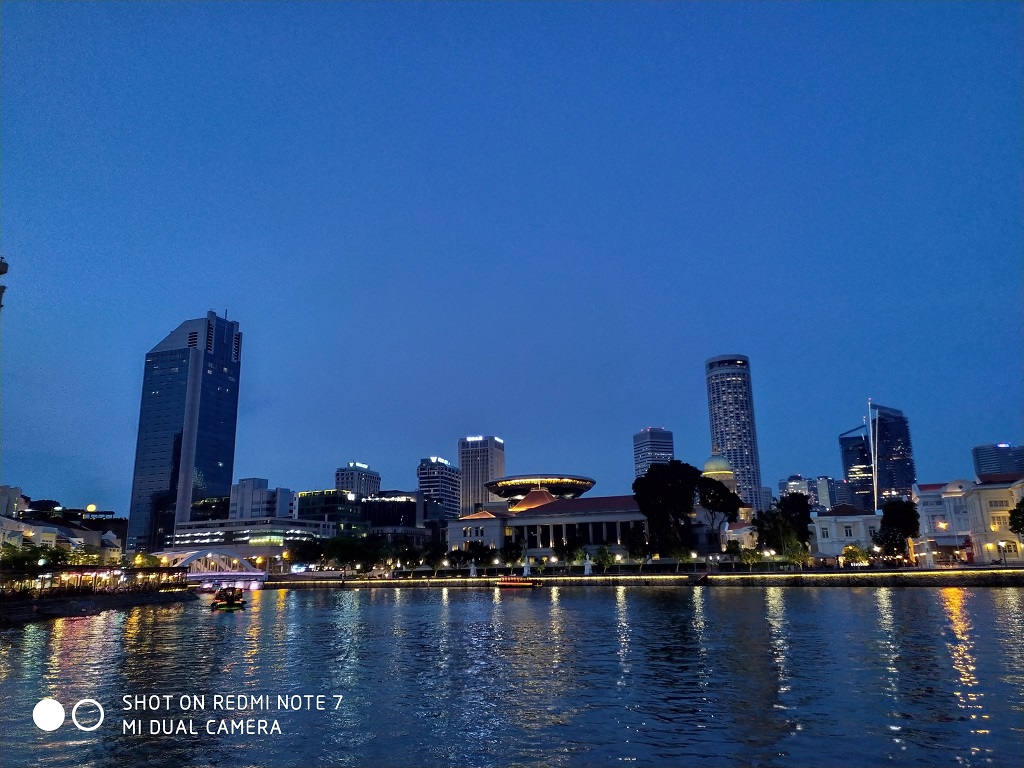Redmi Note 7, Baterai Tahan Lama dengan Bodi Menawan