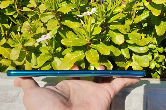 Samsung Galaxy A30s: Baik Soal Desain dan Kamera