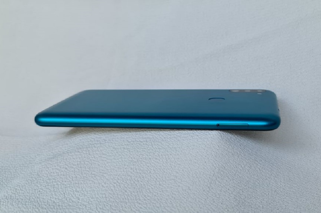 Samsung Galaxy M11, Baterai Besar Harga Terjangkau