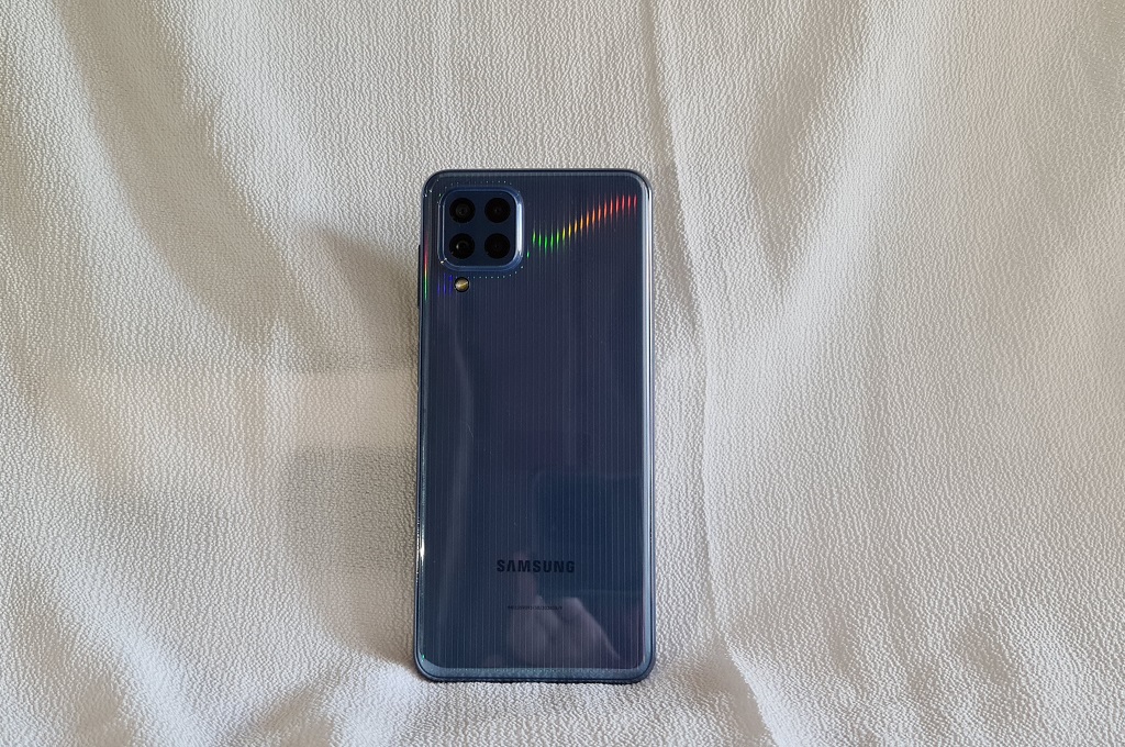 Samsung Galaxy M32: Layar Pemanja Mata