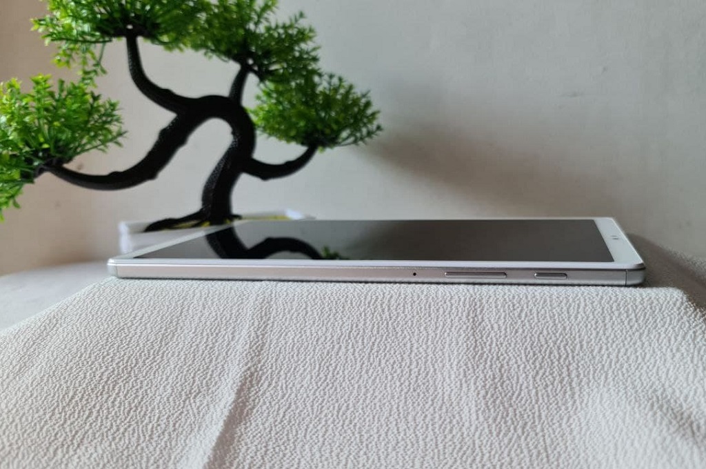 Samsung Galaxy Tab A7 Lite, Mungil Bersahabat