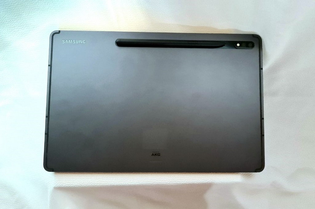 Samsung Galaxy Tab S7+, Besar Bermanfaat