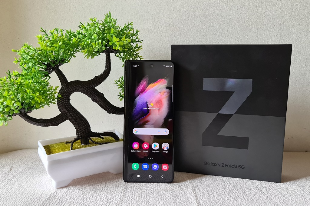 Samsung Galaxy Z Fold3, Si Unik Jago Multitasking