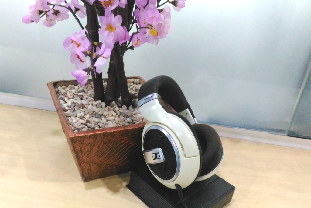 Sennheiser HD 599, Si Besar nan Merdu