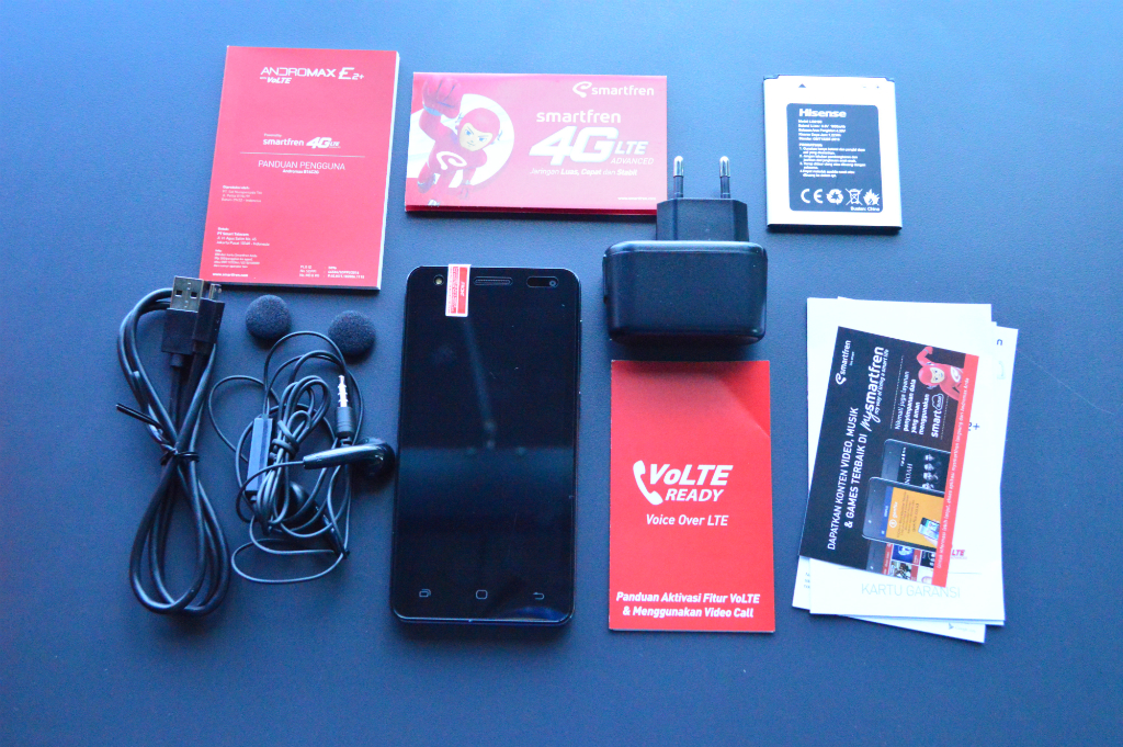 Mengulik Kemasan Smartfren Andromax E2+