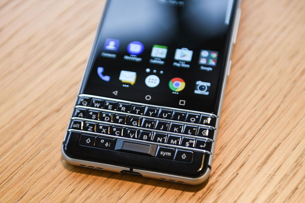 Ponsel KEYone Resmi Diumumkan, Usung Keyboard Khas BlackBerry