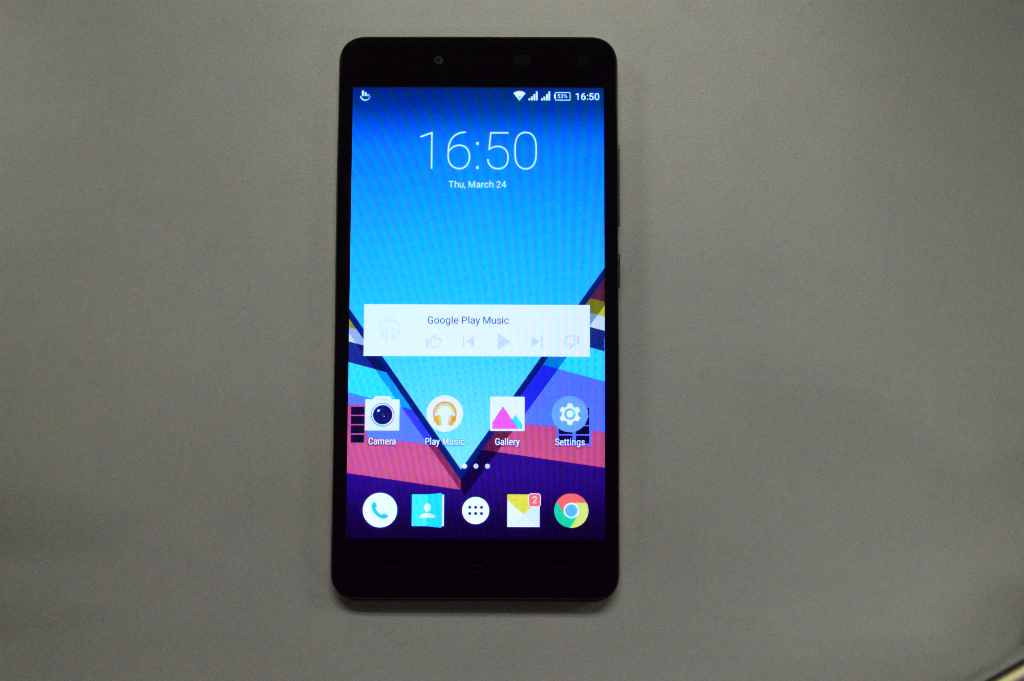 Kesan Pertama Menggenggam Infinix Hot 3 X553
