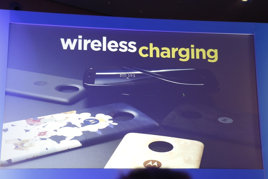 Moto Mods Baru Motorola Ubah Moto Z Jadi Gamepad