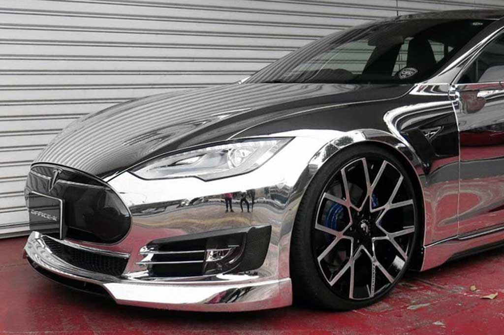 Tesla Model S Ini Tampil Kinclong Pakai Bodi Krom