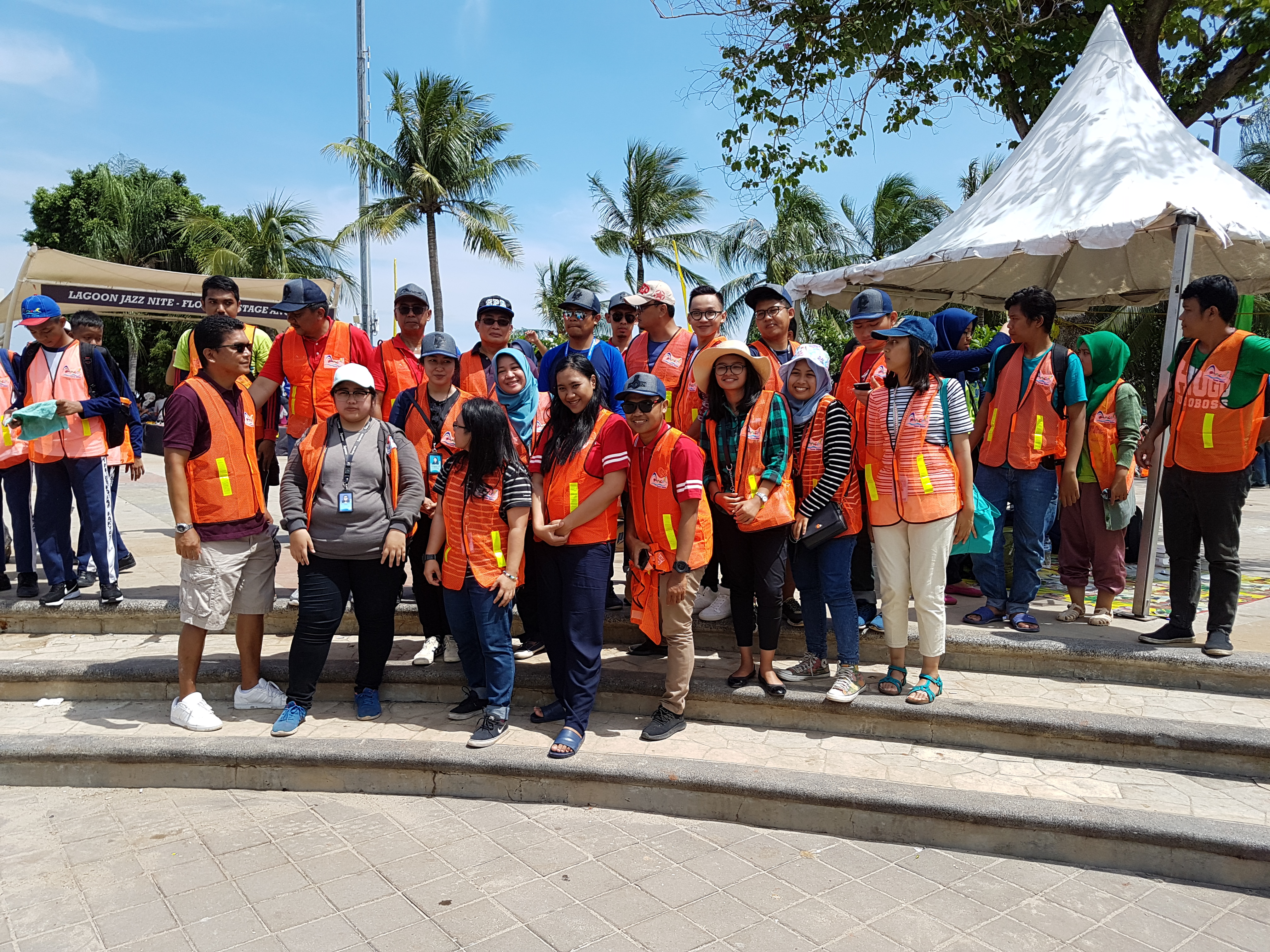 Ada 1.037 Kg Sampah di Ancol Usai Malam Tahun Baru