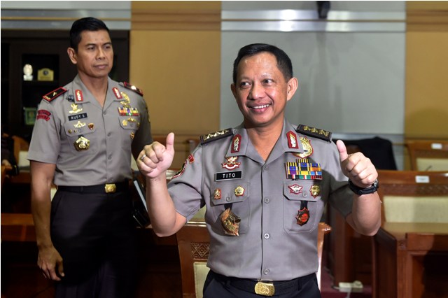 Dua Pesan Khusus Jenderal Badrodin untuk Tito Karnavian