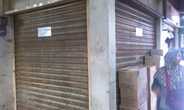 Penjual Obat Kedaluwarsa di Pasar Pramuka dan Kramat Jati Ditangkap