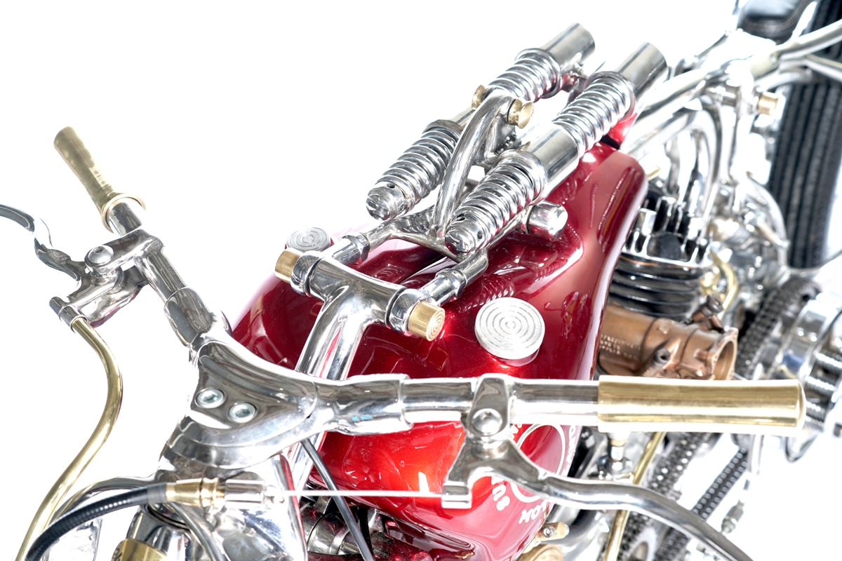 Modifikasi Unik Harley-Davidson WL 1947 Road Tracker