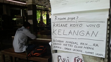 Mahasiswa dan Pedagang tak Rela Kantin Bonbin UGM Direlokasi