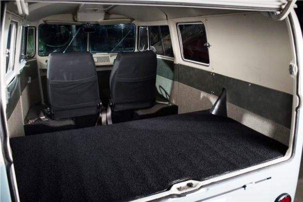 Lucunya VW Kombi Imut ala California