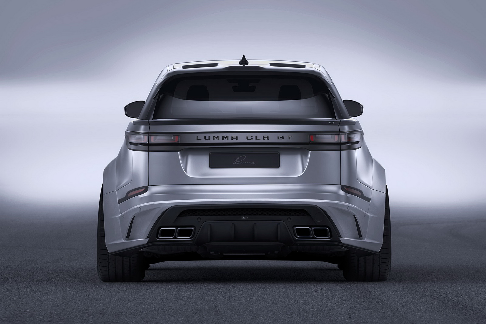 Pasang  Wide Body, Range Rover Velar ini Tampil Kekar