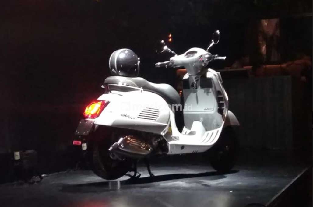 Skutik Premium Vespa GTS Super Tech 300, Mendarat di Jakarta