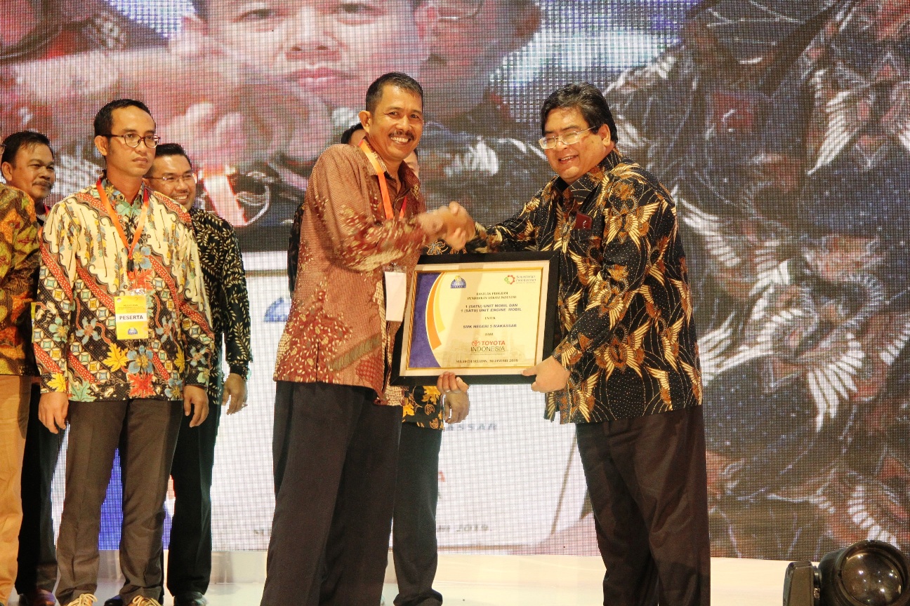 Revolusi Industri Otomotif 4.0, Tak Boleh Lupakan SDM