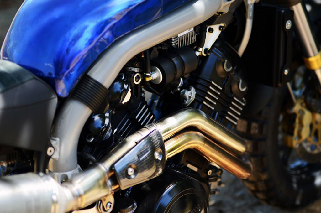 Voxan Scrambler Retro Klasik Tampil Agresif
