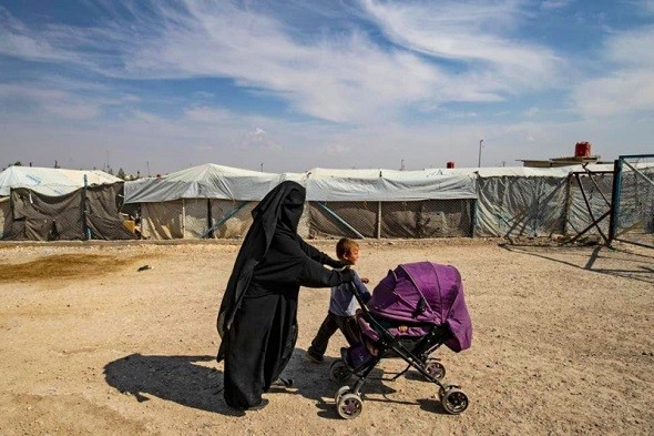 Pemerintah Diminta Memperjelas Kewarganegaraan 600 WNI Eks ISIS