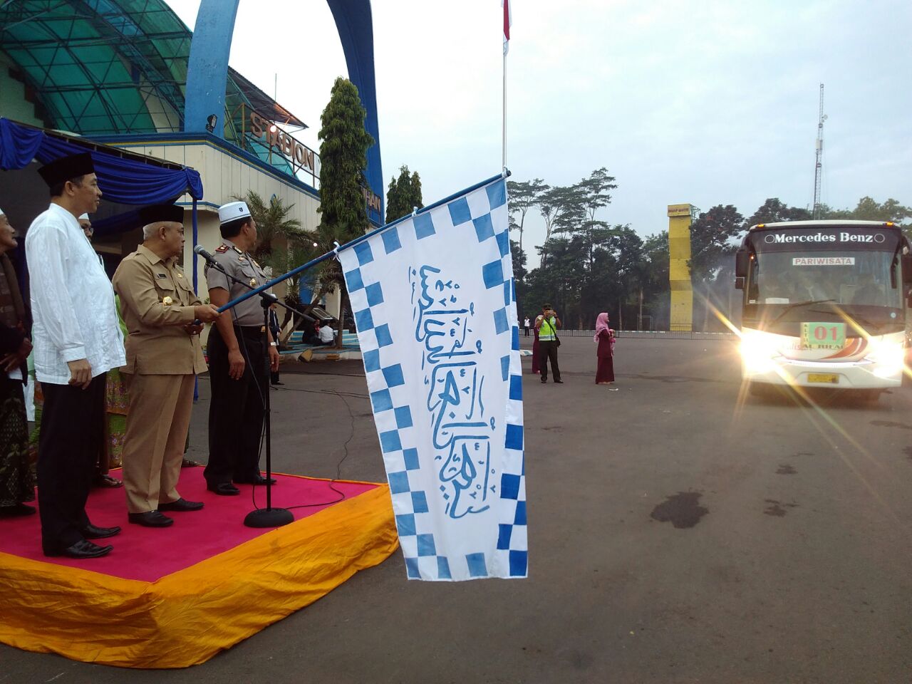 Calon Haji Kabupaten Malang Diberangkatkan