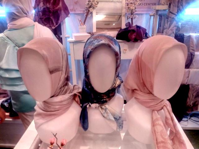 Perbedaan Selera Hijab Wanita Malaysia Dan Indonesia