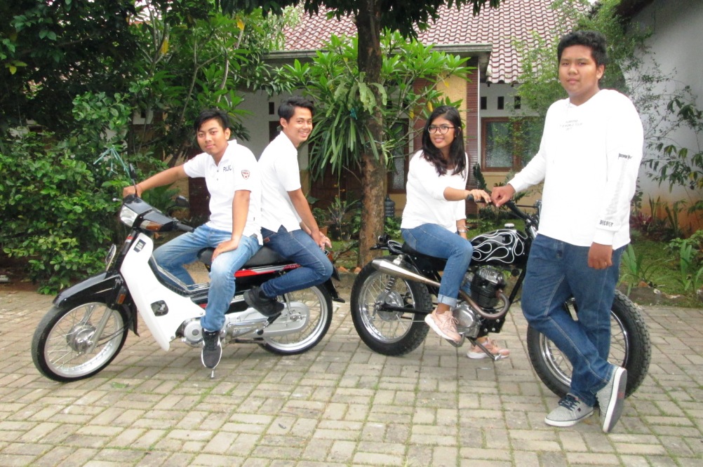 Serunya <i>Custom Bike Contest</i> ala Putih Abu-Abu