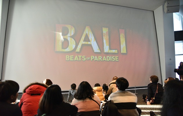 Film Bali Tayang di Lantai Kaca Tertinggi Dunia