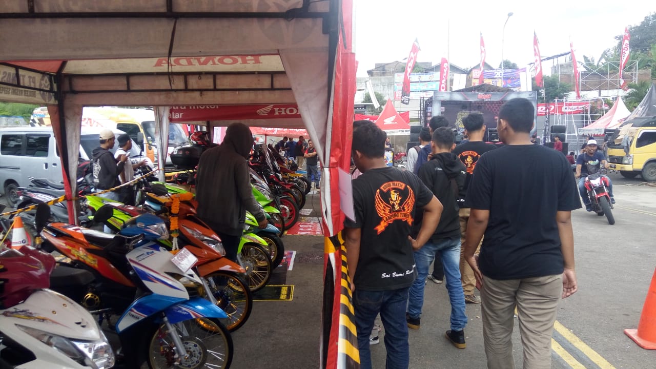 Begini Cara 'Pesta Pora' AMHL di Ultah Kedelapan