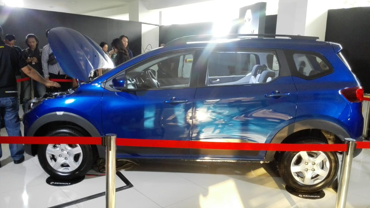Renault Triber Malu-Malu di Indonesia