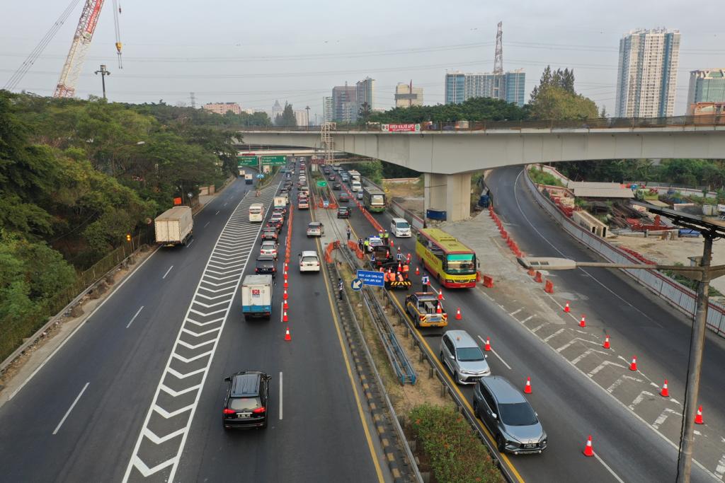Pemberlakuan Relokasi Contra flow Jalan Tol Dalkot Diperpanjang