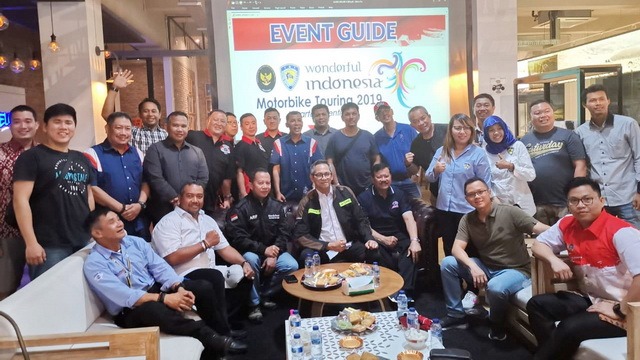 Wonderful Indonesia Motorbike Touring Melintas di Tiga Negara