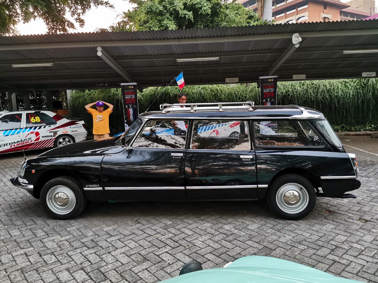 Citroen Ds Break Jadul Tapi Tetap Sexy Medcom Id