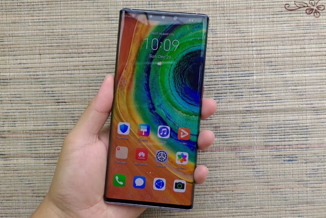 Huawei Mate 30 Pro, tak Jadi Smartphone Terbaik