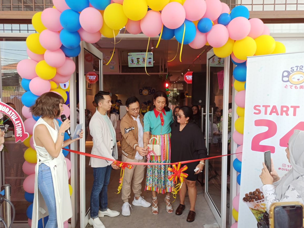 Jovi Adhiguna dan Ririn Ekawati Bisnis Minuman Kekinian