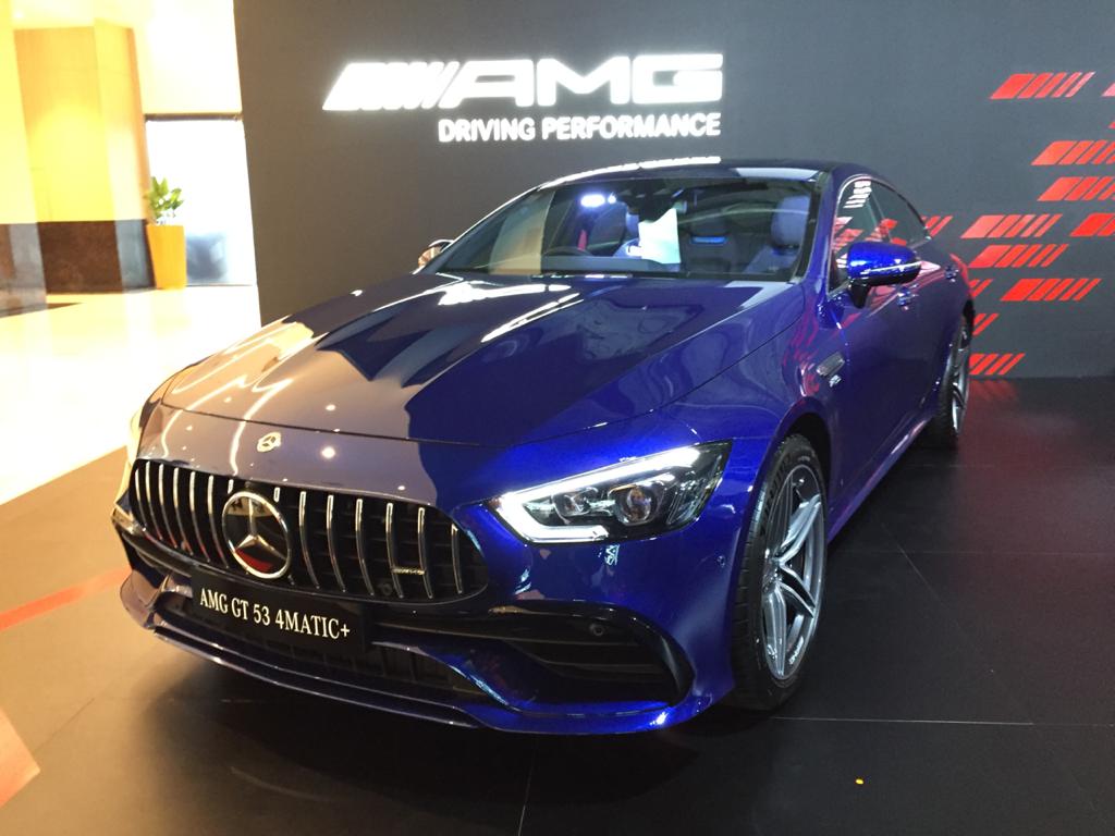 Lima Mobil Baru Mercedes-Benz Mengaspal di M-B Star Drive 2020