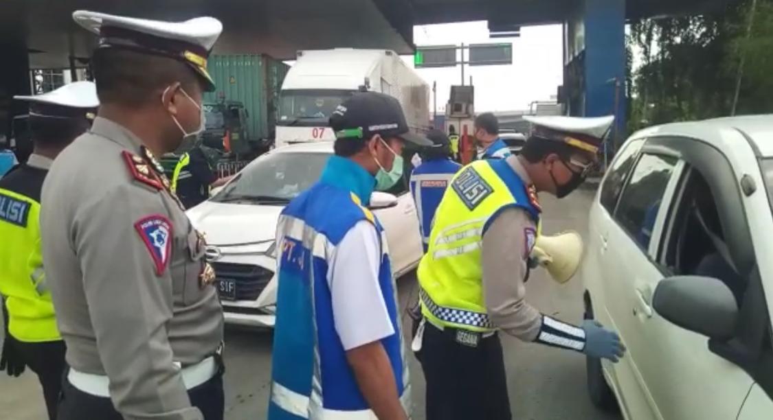 Pelanggaran PSBB di Jalan Tol, Mayoritas Kendaraan Pribadi