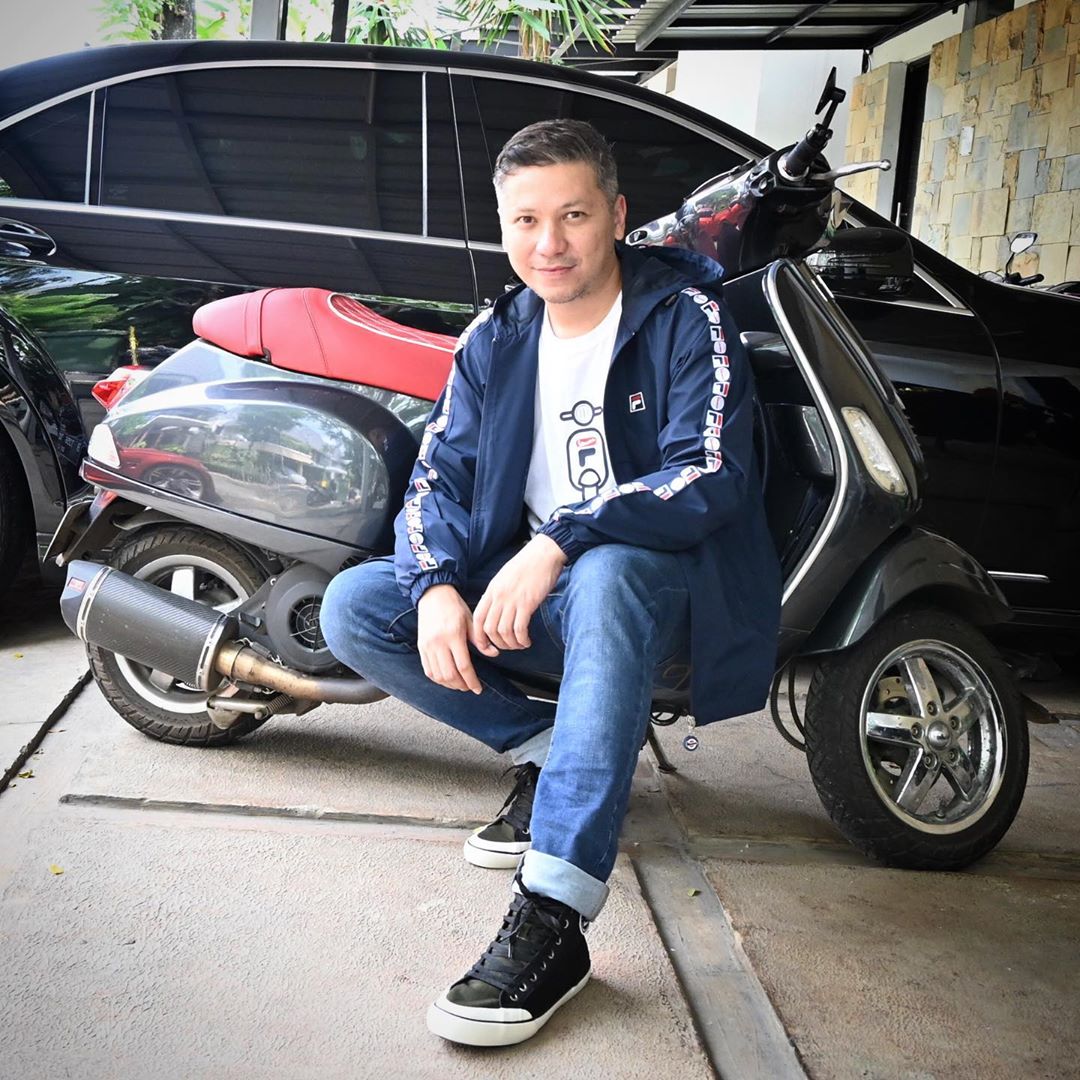 Gading Marten Ikut Main Vespa S