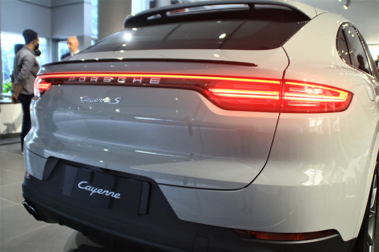 Porsche Cayenne S Coupe Goda Orang Kaya Indonesia