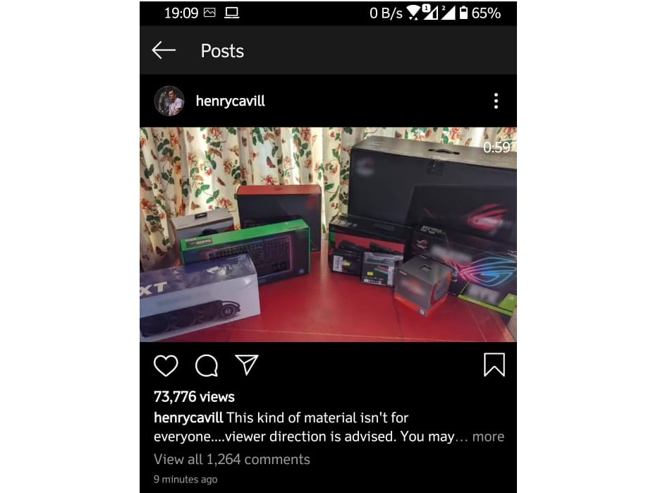 Henry Cavill Pamer Rakit PC Gaming, Merek Apa?