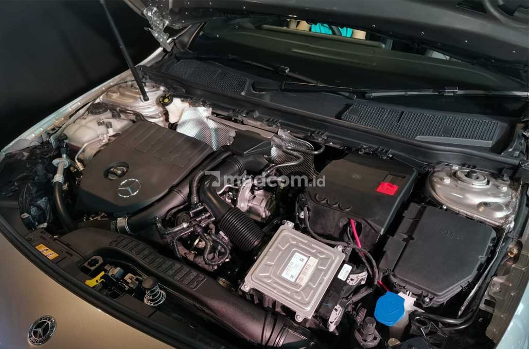 Sasar Entry-Level, Mercedes-Benz Andalkan A-Class Sedan