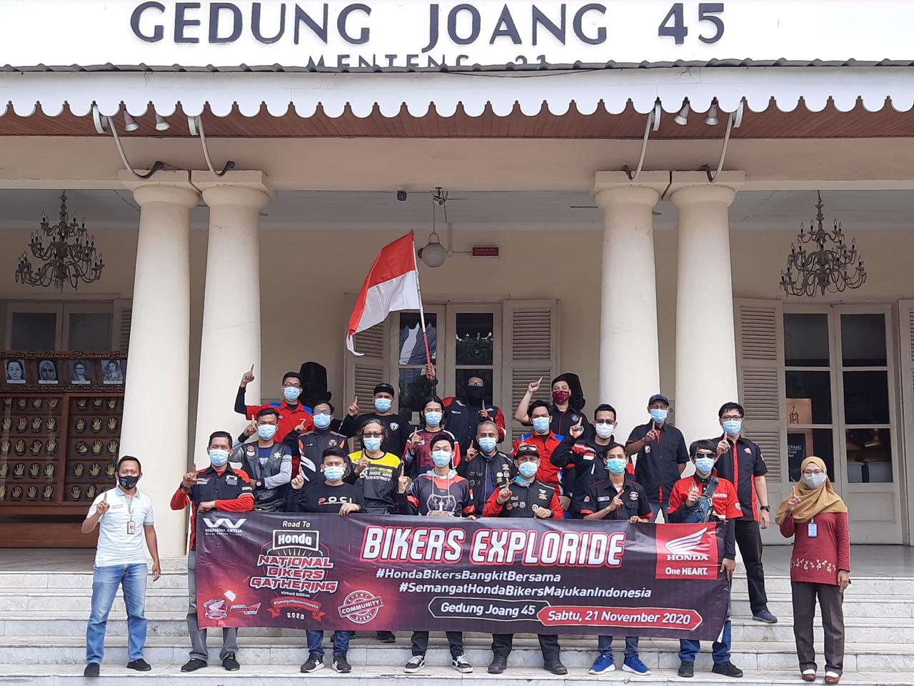 AHJ Keliling Jakarta Tebar Kebaikan