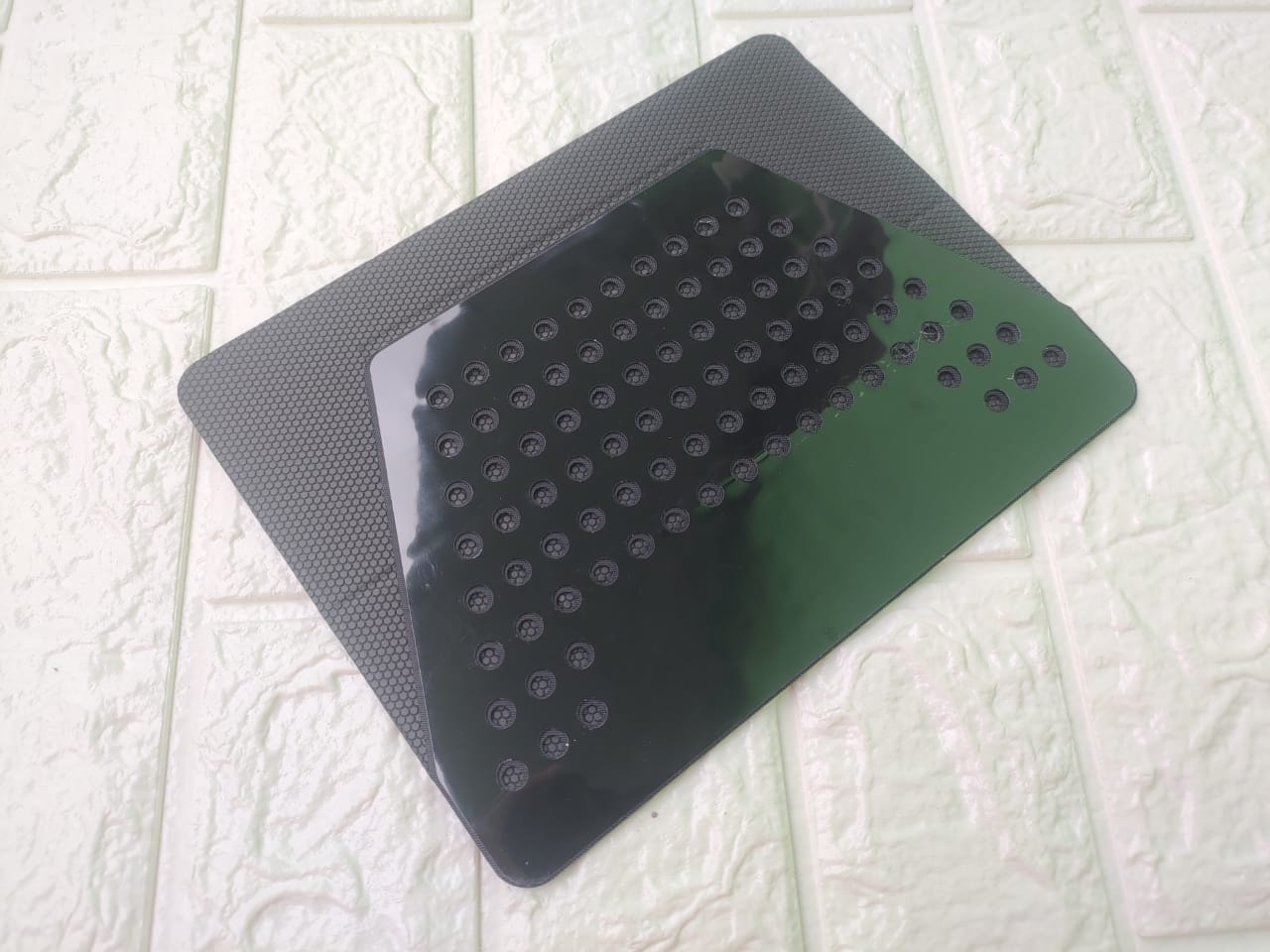 Moft Airflow, Penyangga Laptop Simpel dan Kuat