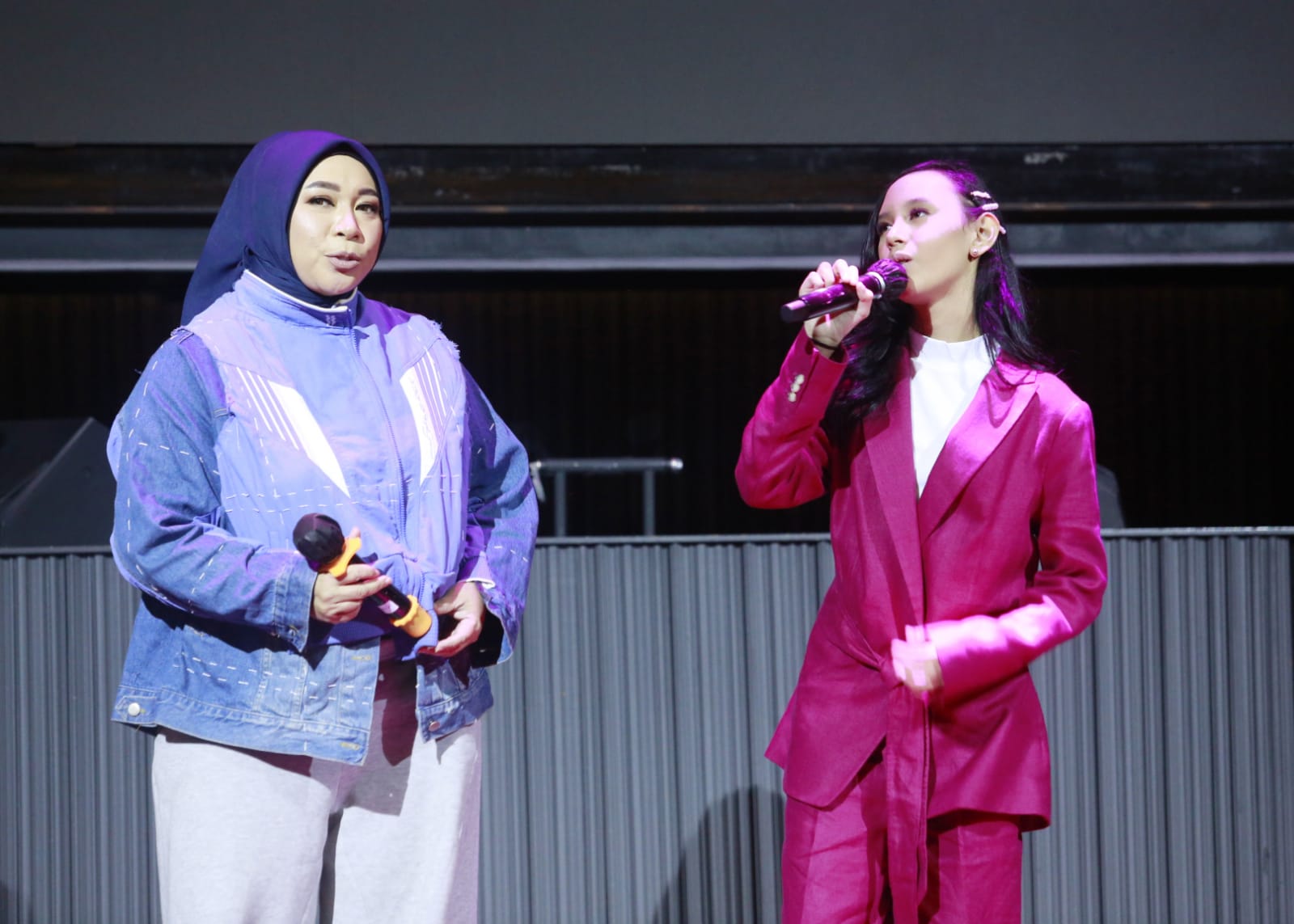 Melly Goeslaw Sempat Kesulitan Buatkan Lagu untuk Dinda Ghania