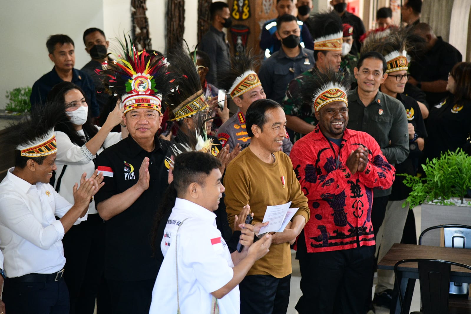 Potensi Generasi Muda Papua Luar Biasa, Jokowi Fasilitasi dengan Gedung PYCH