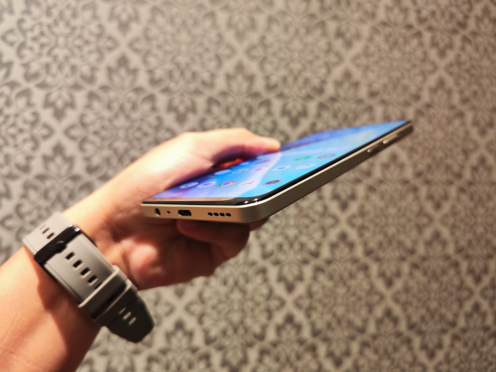 Review realme C53 NFC, Fiturnya Komplit Gak Cocok di Entry-Level